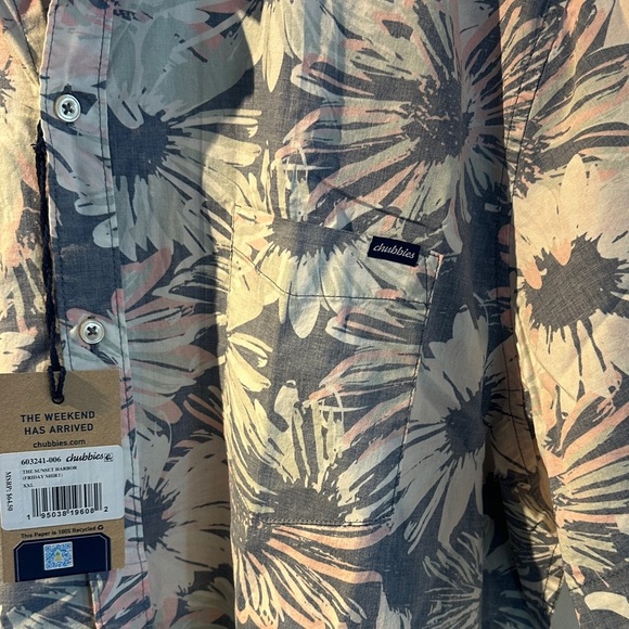 Chubbies Friday Shirt - The Sunset Harbor - Picture 5 of 6